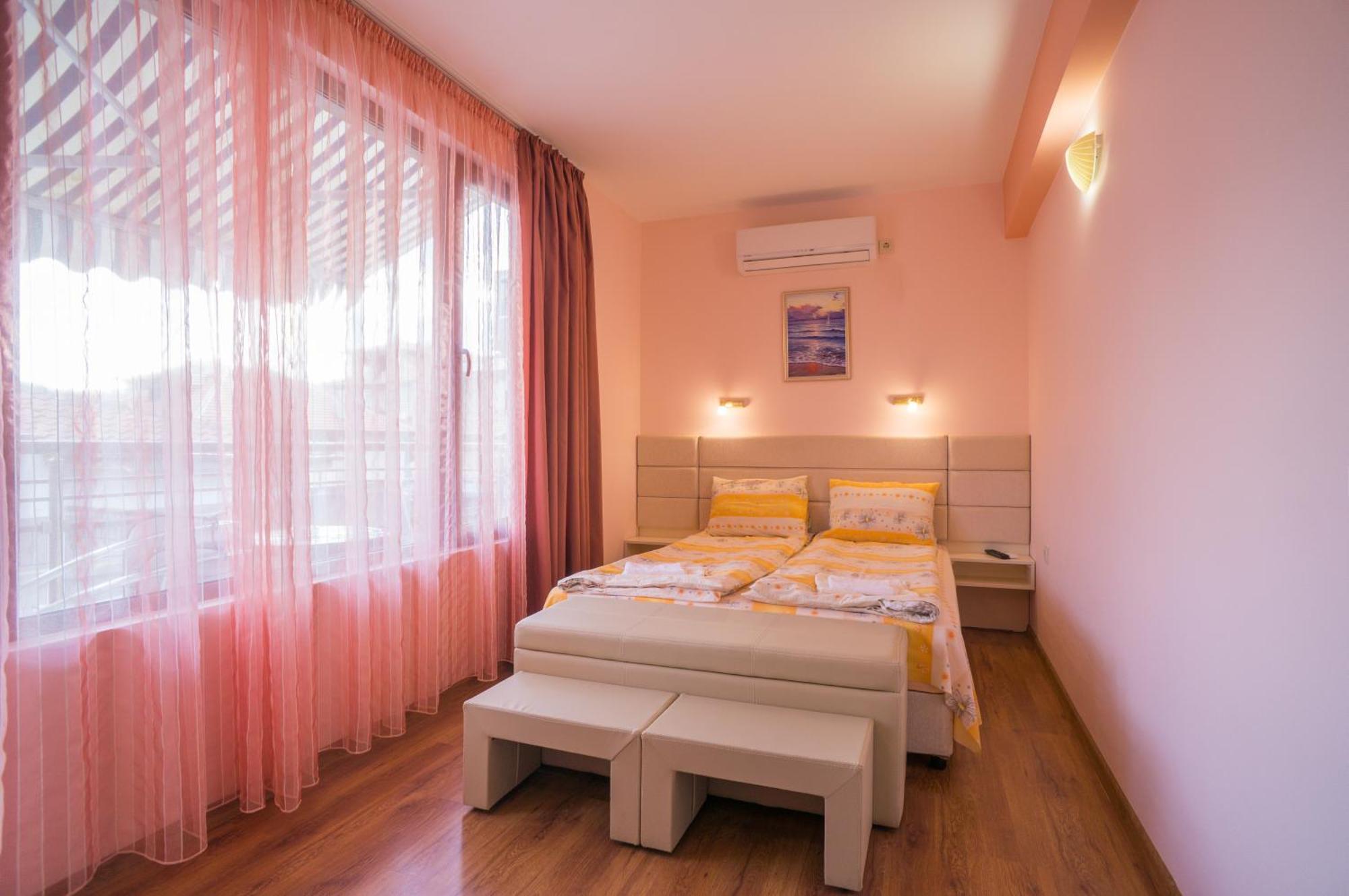 Guest House Karamihalevi Sozopol Bagian luar foto